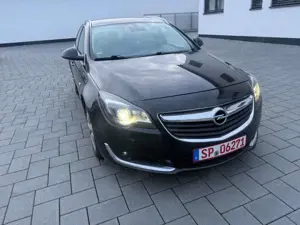 Opel Insignia A Sports Tourer Business Innovation Bild 3