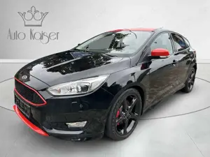 Ford Focus Lim. Sport 1 HAND/SHZ/BI-XENON