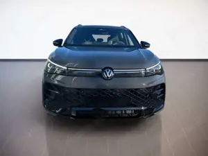 Volkswagen Tiguan R-Line 2.0TDI 193PS 4MOTION DSG IQ.LIGHT,ACC,KAMER Bild 3