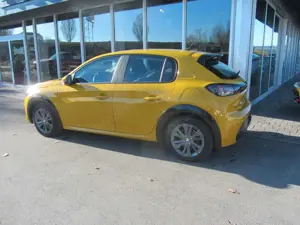 Peugeot 208 Elektromotor 136 Active Pack Bild 5