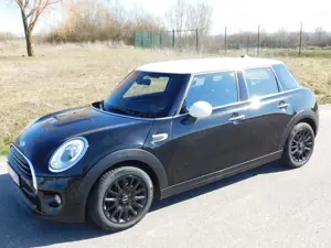 MINI Cooper Cooper D Schwarz-Weiss //3.6l Verbrauch// TOP Bild 2