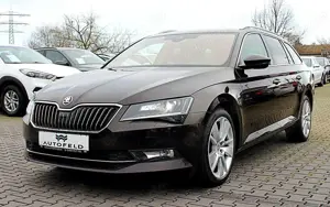 Skoda Superb 2.0 TSI DSG/VOLLSHEFT/ACC/LED/1.HAND/CARP
