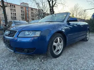 Audi A4 A4 Cabrio 1.8 T, 1.Hand, TÜV Neu, guter Zustand