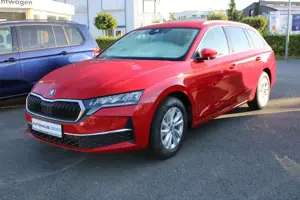 Skoda Octavia Selection 1.5 TSI 150 PS mHEV AHK MATRIX NAVI