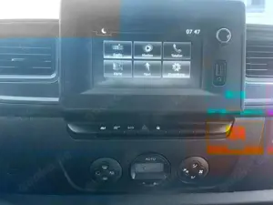 Renault Master Pritsche Plane mit Schlafkabine Bild 5