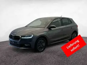 Skoda Fabia Tour 1.0 TSI *LED*ACC*R-CAM*PDC*DIGITAL*