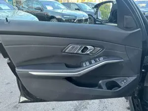 BMW 340 M340i xDrive M Sport || AHK 360° Pano eSitze HUD Bild 5