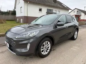 Ford Kuga Titanium X *LED*ACC*AHK*BO*4x4*HU 10/27*2. Hand*