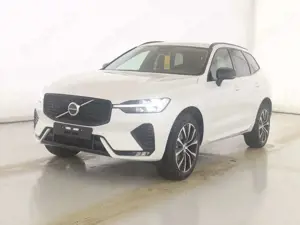 Volvo XC60 B5 AWD Benzin Plus Dark Automatik