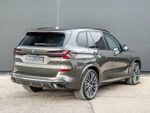 BMW X5 xDrive40d M Sportpaket Pro AHK Standheiz GSD HUD 1 Bild 2