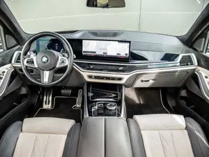 BMW X5 xDrive40d M Sportpaket Pro AHK Standheiz GSD HUD 1 Bild 5