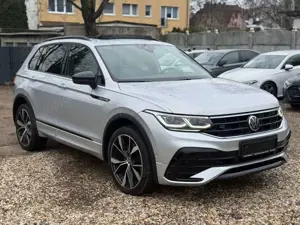Volkswagen Tiguan R-Line 4Motion/360°Kamera/Pano/Head-Up
