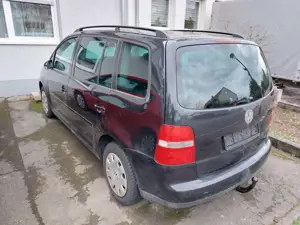 Volkswagen Touran Bild 3