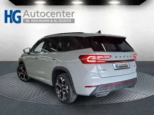 Skoda Kodiaq 2.0TSI RS Pano 7 S.Headup Standh.Volleder Bild 3