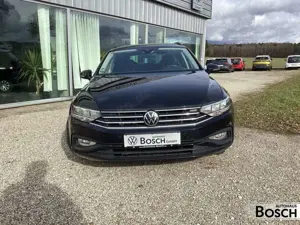 Volkswagen Passat Variant 2.0 TDI DSG Conceptline Navi RFK Bild 4