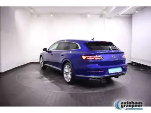 Volkswagen Arteon Shooting Brake 2.0 TDI 4MOTION R-Line Bild 2