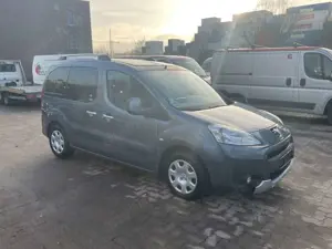 Peugeot Partner Bild 5