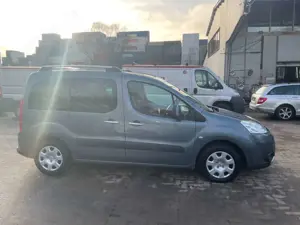 Peugeot Partner Bild 4