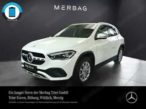 Mercedes-Benz GLA 250 e *Style Distronic Multibeam AHK Kamera Navi
