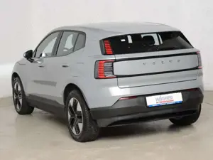 Volvo EX30 Single M. Extended Range *Winter-Paket* Bild 4