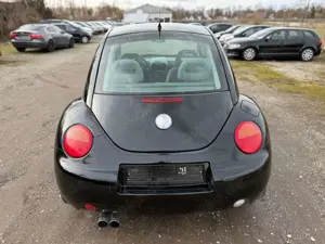 Volkswagen New Beetle Bild 5