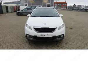 Peugeot 2008 Bild 2