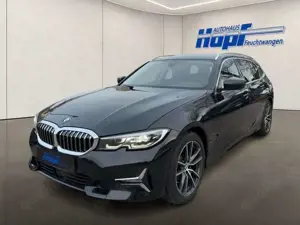 BMW 320 d Touring | Luxury Line | Anhängerkupplung