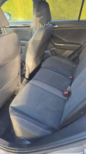 Volkswagen T-Roc R-Line Bild 5