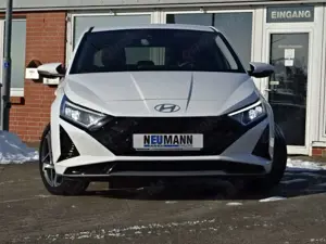 Hyundai i20 Prime 1.Hand unfallfrei Nichtraucher scheckheftge. Bild 2