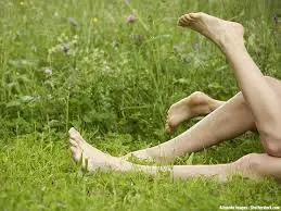 Gebundener Kerl(51,18x6) sucht junge Frauen, A-Cup21-30J. mit Altersunterschied Fetisch