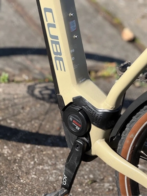 Cube Hybrid Cross Pro Allroad 625 Wh   85 nm