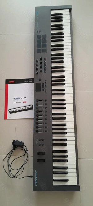 Nektar Impact LX88+ MIDI Keyboard