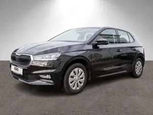 Skoda Fabia Essence 1.0 TSI LED Klima PDC SHZ Bild 2