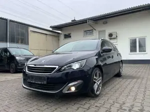 Peugeot 308 2.0  Allure*Pano+Klima+Navi+Kamera+Alcantara