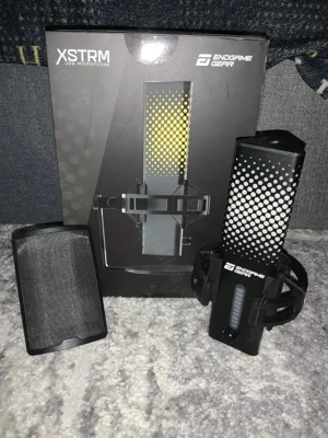 Endgame Gear XSTRM USB-Mikrofon mit RGB Beleuchtung Bild 2