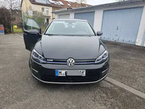 Volkswagen e-Golf Selten und wichtig, mit Wärmepumpe zur Reichweiteverlängerung Bild 4