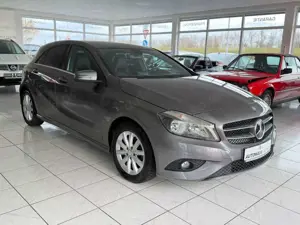 Mercedes-Benz A 180 CDI /d BlueEfficiency+Leder+Navi+8xBereift