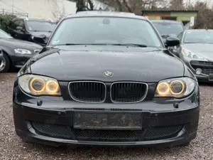 BMW 120 i Lim. NAVI/LEDER/XENON/SHZ/PDC/ALUS Bild 2