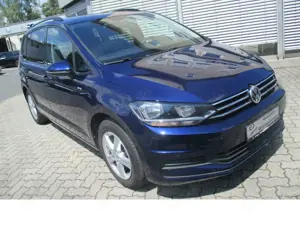 Volkswagen Touran Comfortl. 1,6TDI PDC/ Navi/ GRA/ LM/ etc.