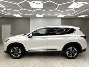 Hyundai SANTA FE 2.2 CRDi 8G Premium BelSi ACC 360° Hifi TotW Navi Bild 3