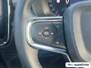 Volvo XC40 B3 Plus Black Edition 2WD ACC/360°/BLIS Bild 5