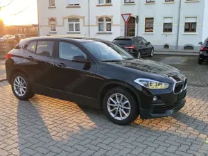 BMW X2 xDrive 25 Leder / Head-Up / Kamera / AHZV /