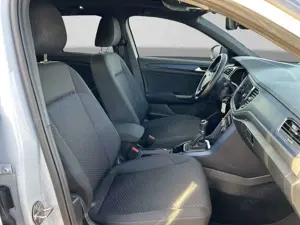 Volkswagen T-Roc 1.0 TSI UNITED PANO LM18 KAMERA DAB+ Bild 4