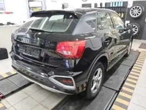 Audi Q2 advanced 35 TFSI S tronic CARPLAY SHZ RFKLED Bild 3