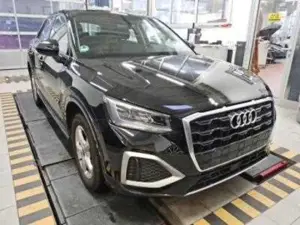 Audi Q2 advanced 35 TFSI S tronic CARPLAY SHZ RFKLED Bild 2