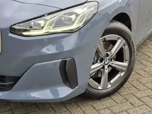 BMW 216 216i Active Tourer Aut. Bild 2