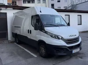 Iveco Daily 35 S 16HA8 SV L teilverglast