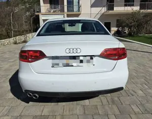 Audi A4 2.0 TDI 143 DPF S line Multitronic A Bild 3