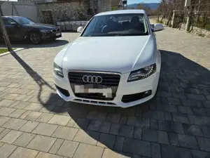 Audi A4 2.0 TDI 143 DPF S line Multitronic A Bild 4