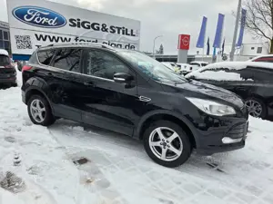 Ford Kuga 1.5 EcoBoost Titanium NAVI*EL-KLAPPE*SHZ*PDC Bild 2